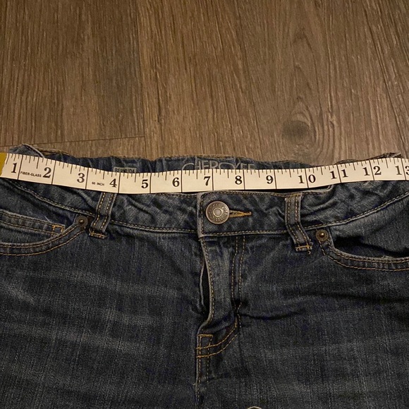 y2k Dark Wash Jean Shorts 💙 - Picture 4 of 9